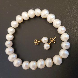 18kt Gold Pearl Studs and Pearl String Bracelet